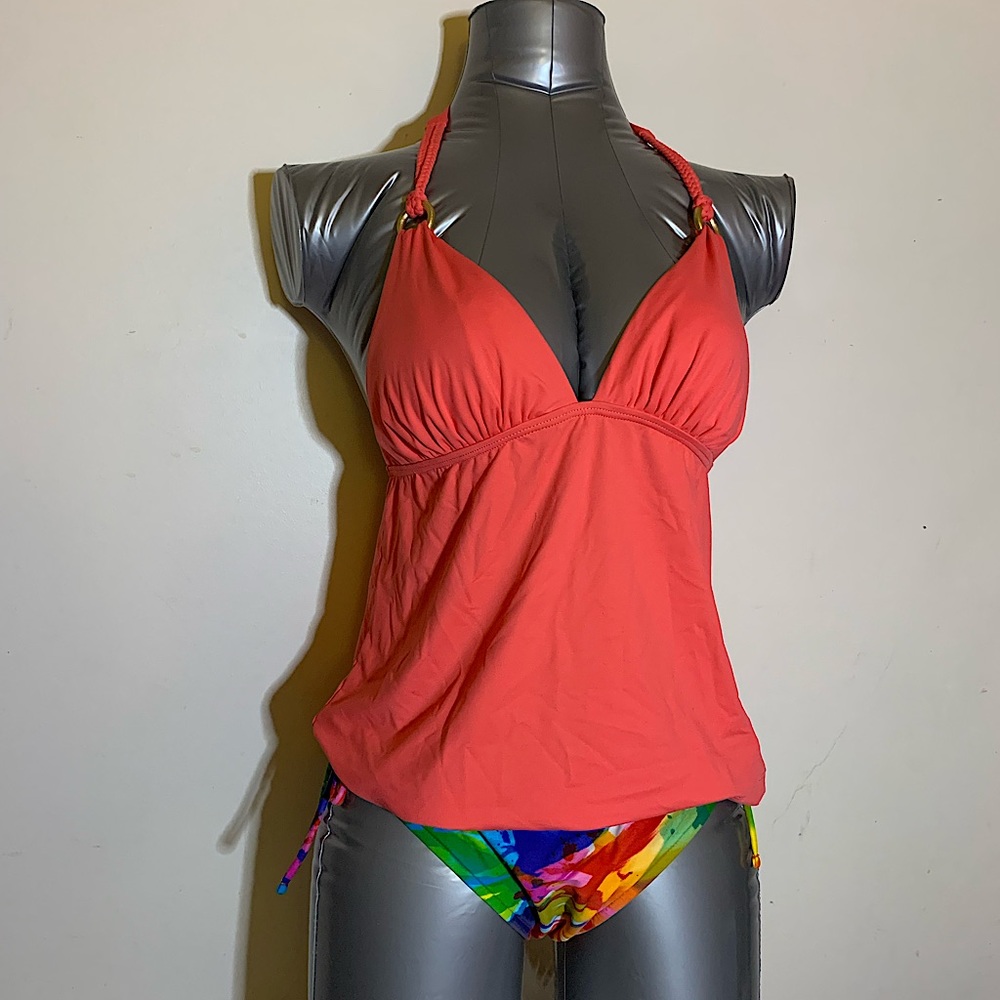 Sunsets woman tankini
